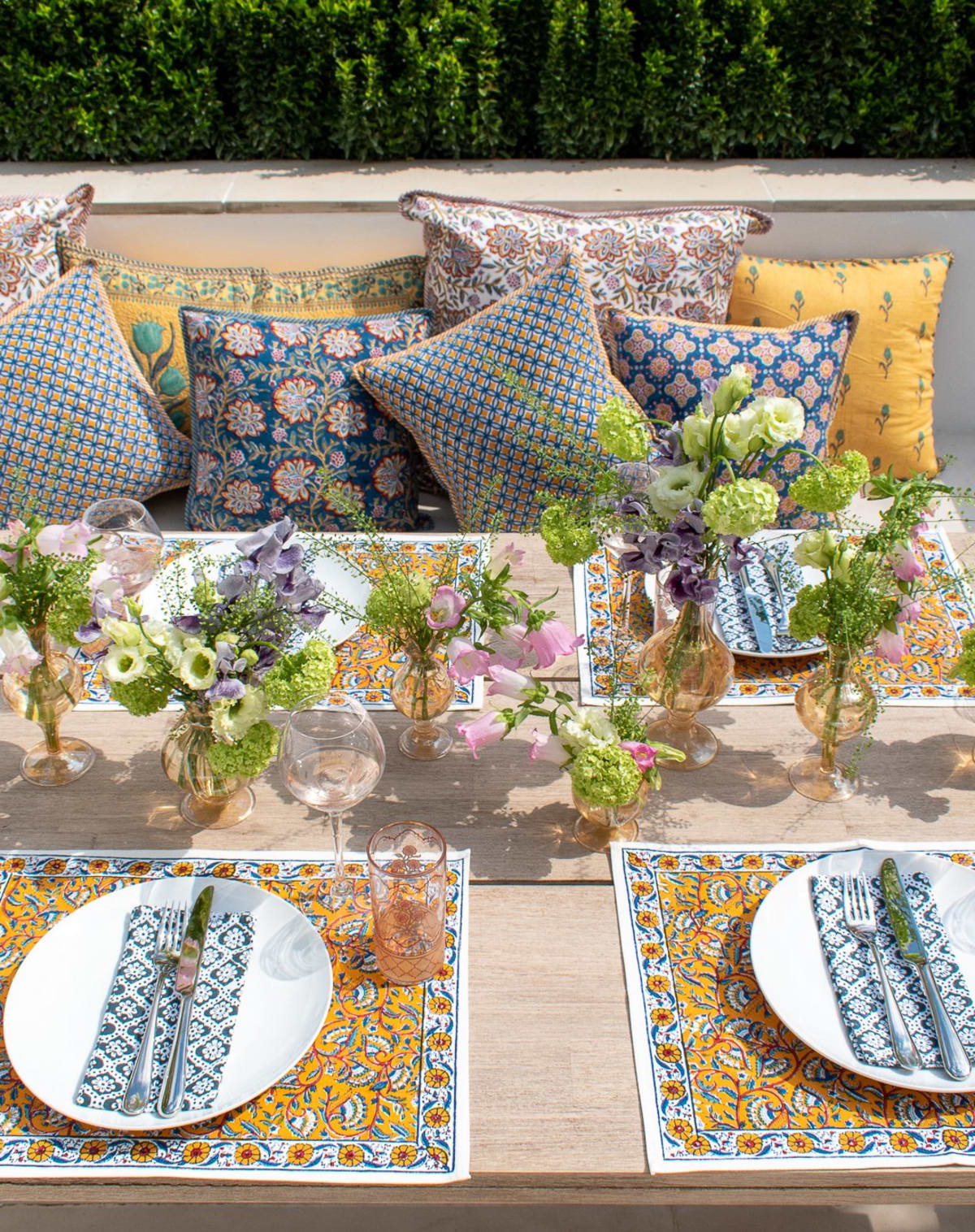 LILI Mustard Printed Table Mat