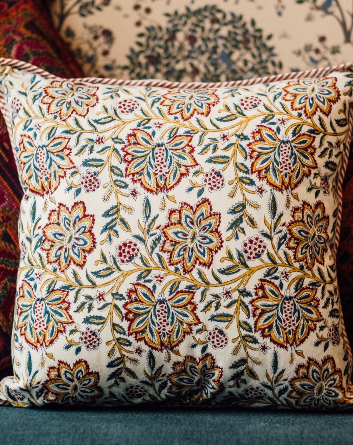 LOUISE Off-White Small Printed Cushion