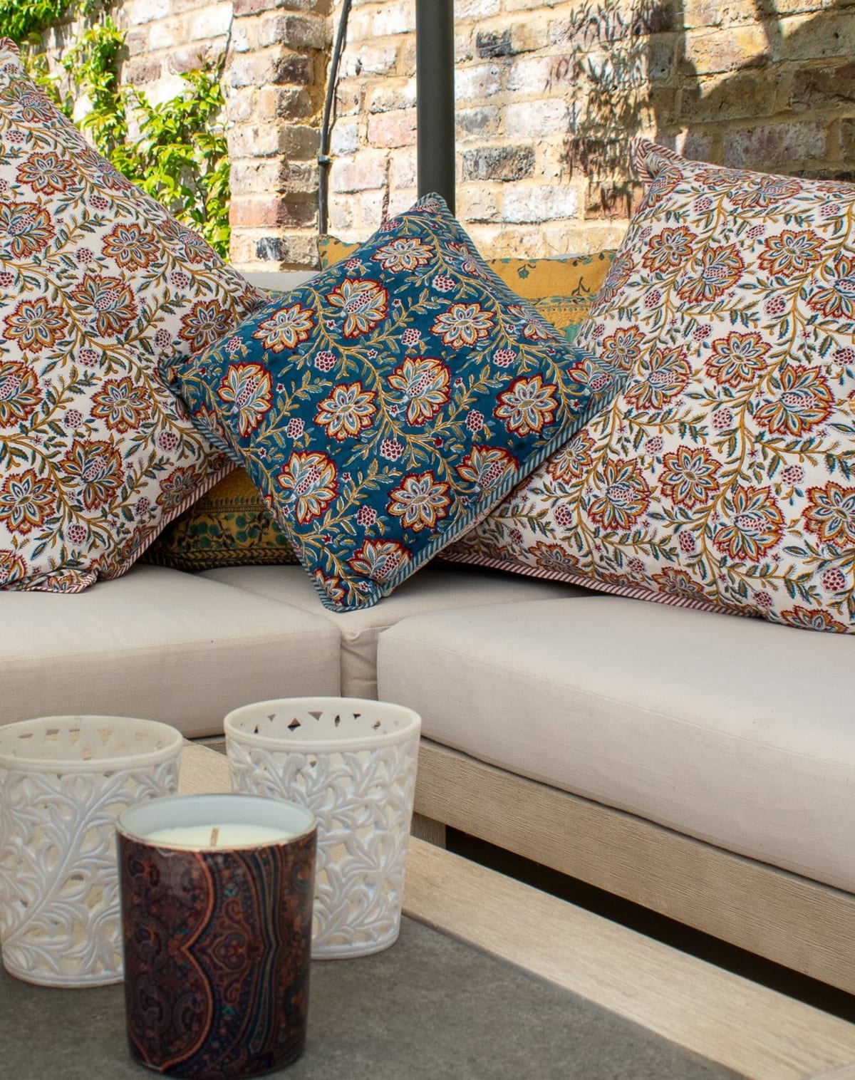 LOUISE Off-White Large Printed Cushion