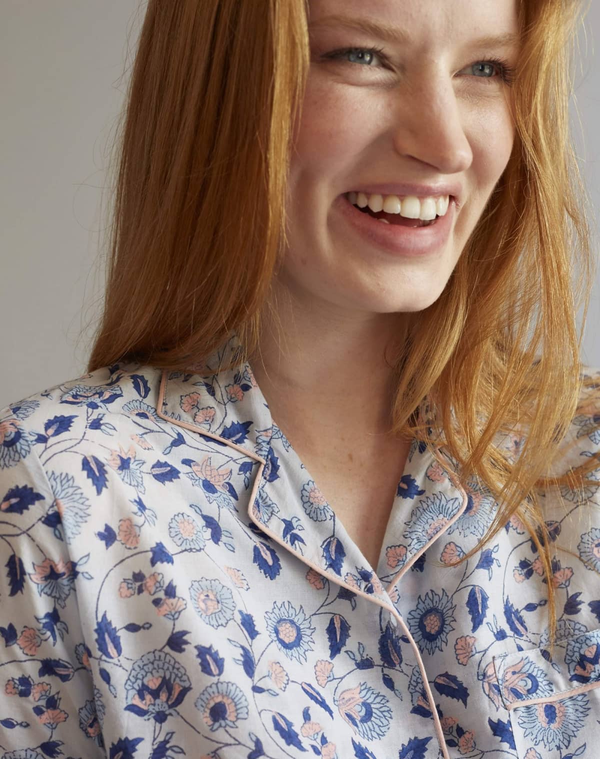 Dilli Grey Cotton Pyjama Set in Cornflower Blue Meadow