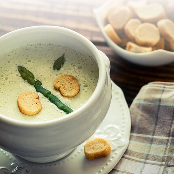 Grüne Spargelsuppe