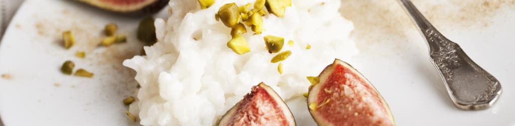 Pistazien-Milchreis mit Feigenkompott