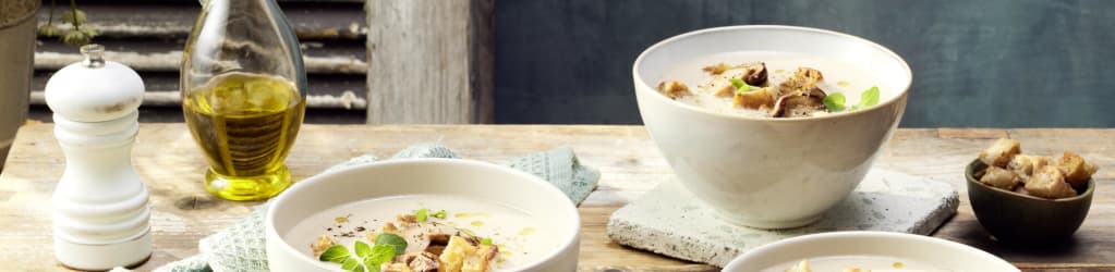 Cremige Maronensuppe mit Steinpilzen