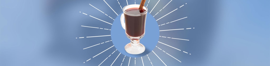 Glühwein mit einem Schuss Rum