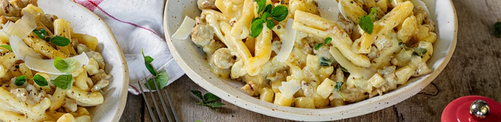 Casarecce mit weißer Geflügelbolognese