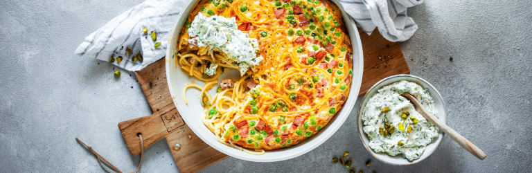 Spaghettoni-Frittata à la Bologna mit Mascarponedip