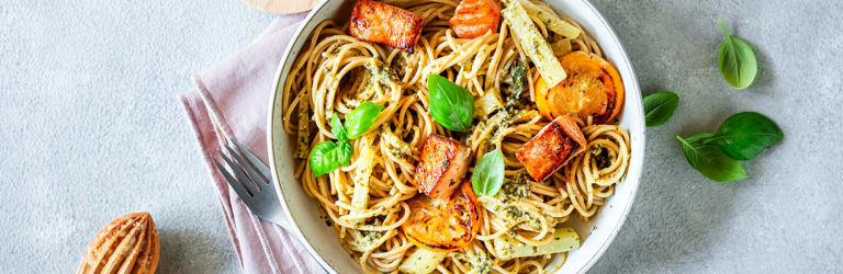 Zitronen-Vollkorn-Spagehtti mit Lachs
