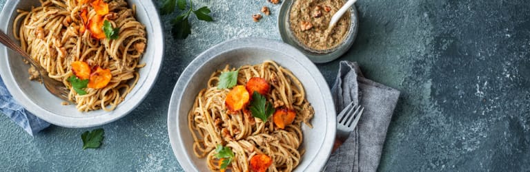 Spaghetti mit Walnuss Steinpilz Pesto