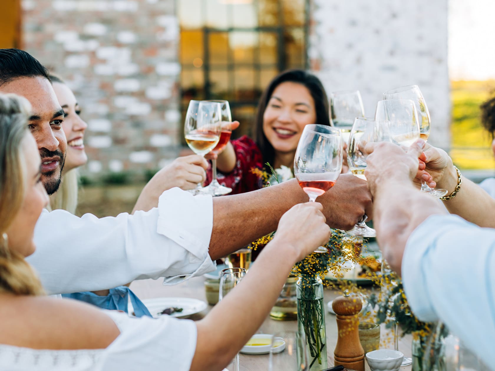 Wein für die Midsommar-Feier