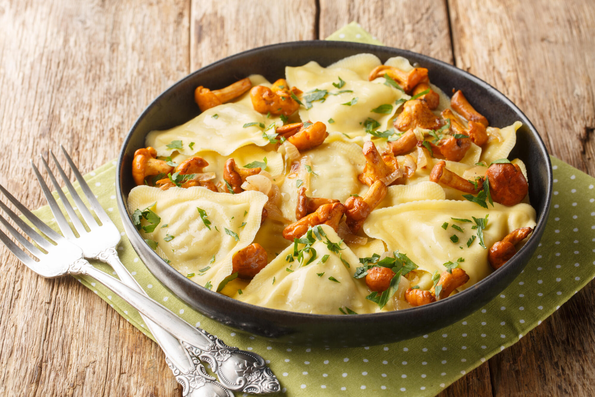 Ravioli mit frischen Pfifferlingen