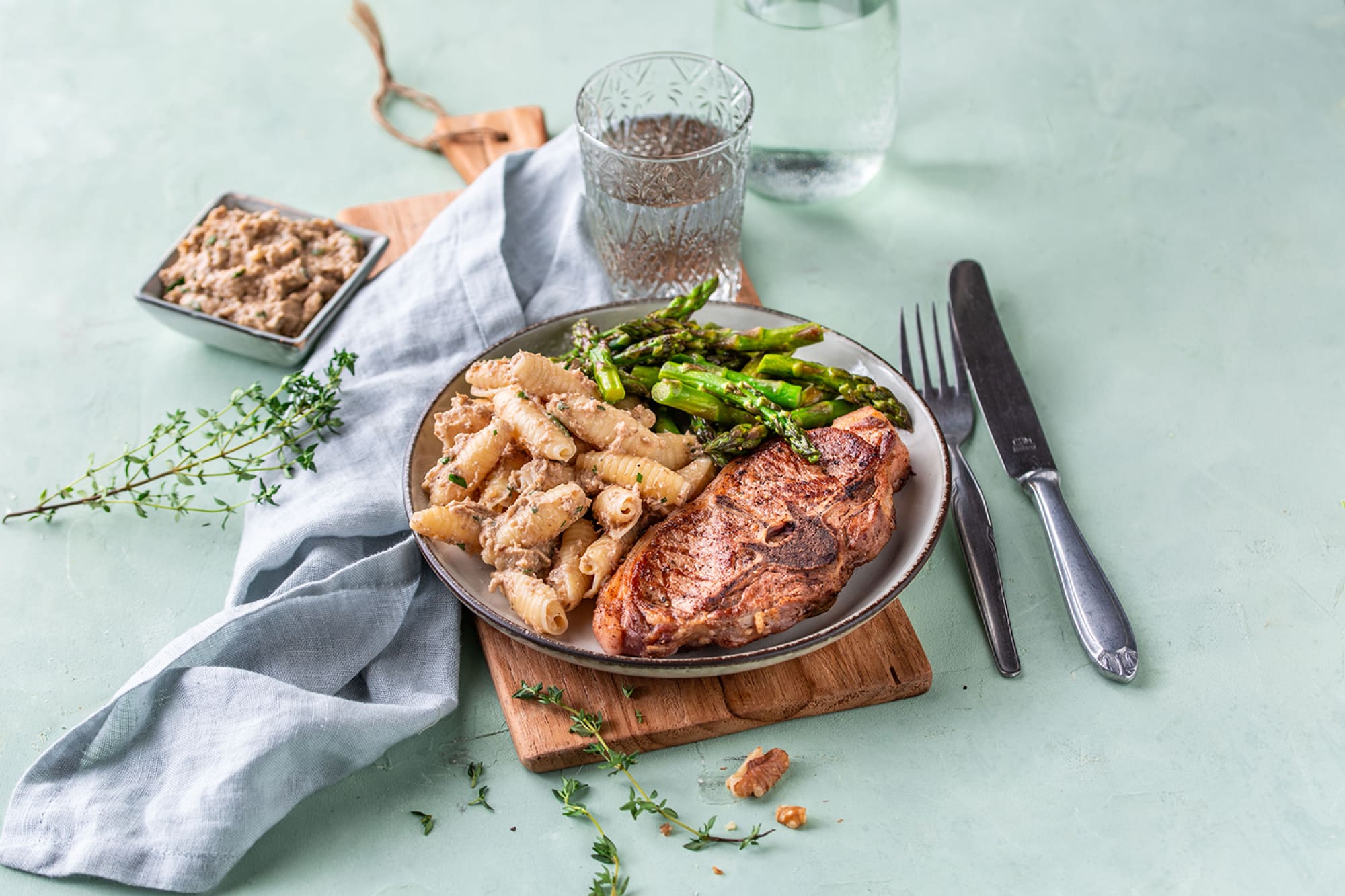 Castellane mit Steinpilzpesto