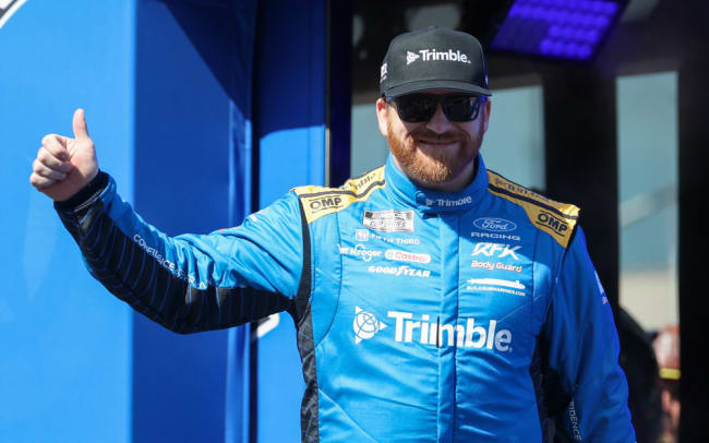 NASCAR DFS Picks and Best Bets: Straight Talk Wireless 500