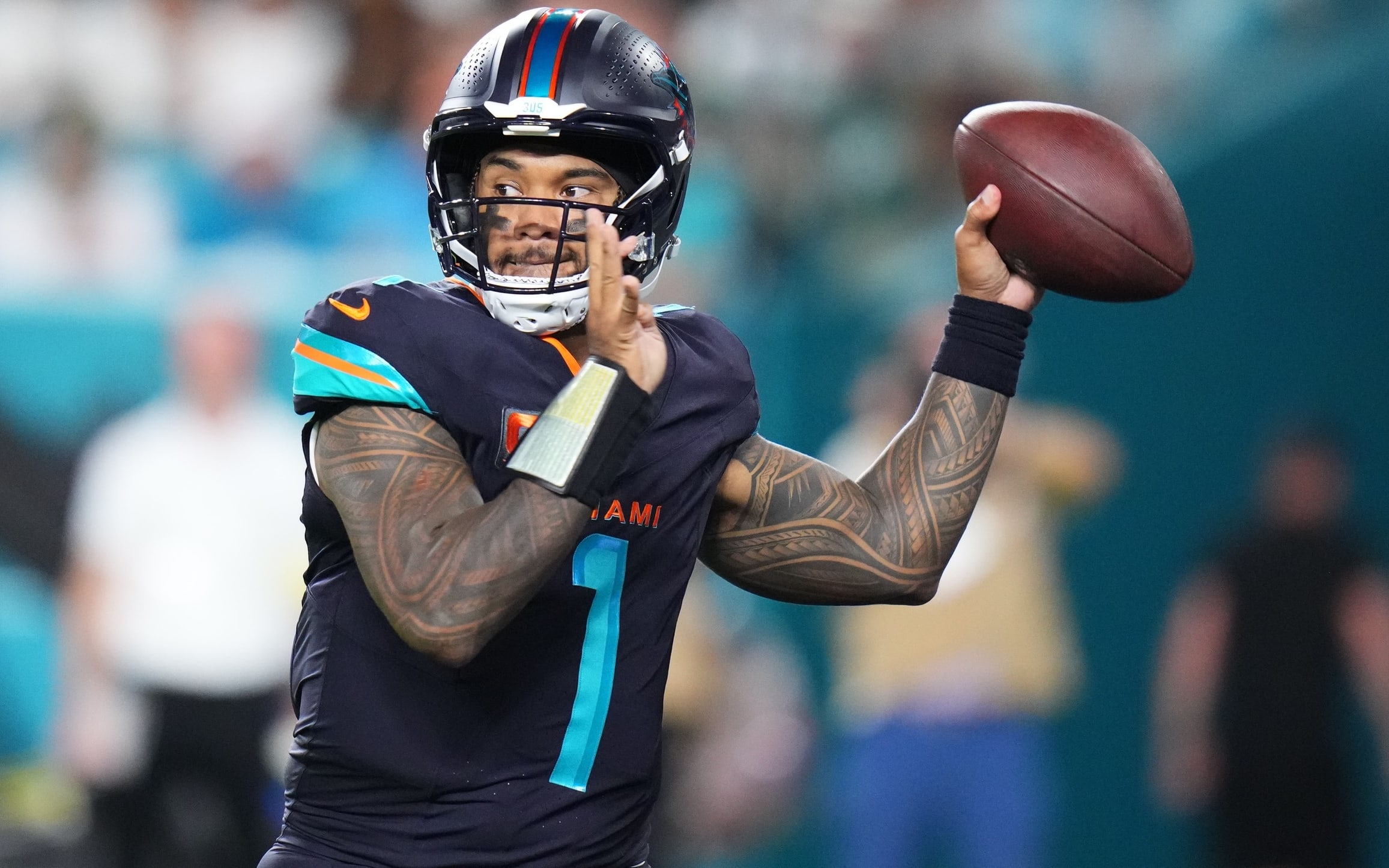 NFL Pick'Em Today: PrizePicks Plays for Week 15 - Monday Night Football