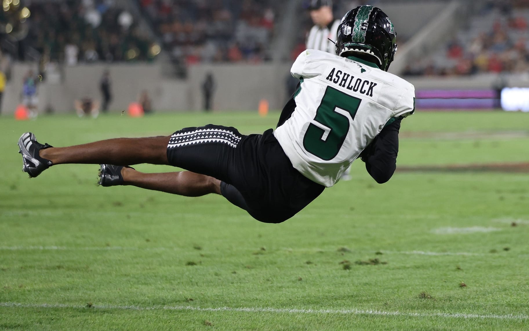 DraftKings College Football DFS Week 0 Main Slate Picks and Strategy