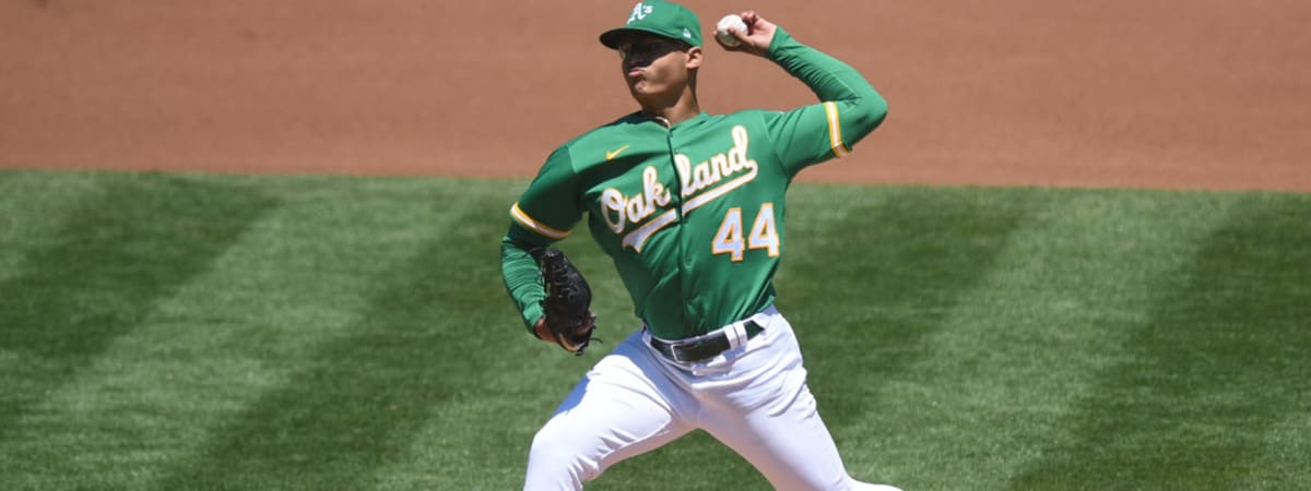 2017 World Baseball Classic: Round 1 - Roberto Osuna #18 Mexico