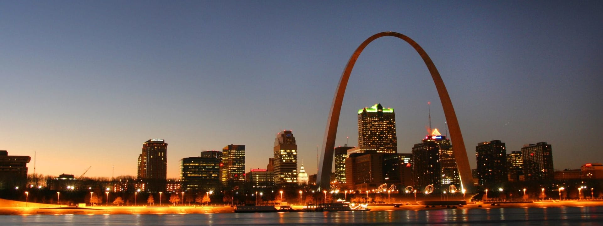 Missouri Sports Betting Launch: DraftKings, Underdog First to Apply for Licenses