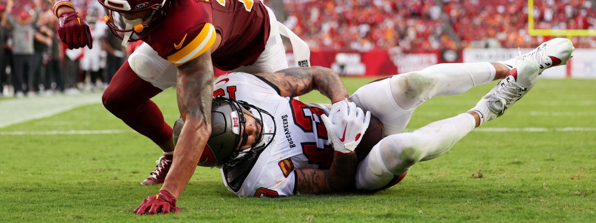 Best Commanders vs Buccaneers Betting Promos | Get $5400+ in Bonuses Today