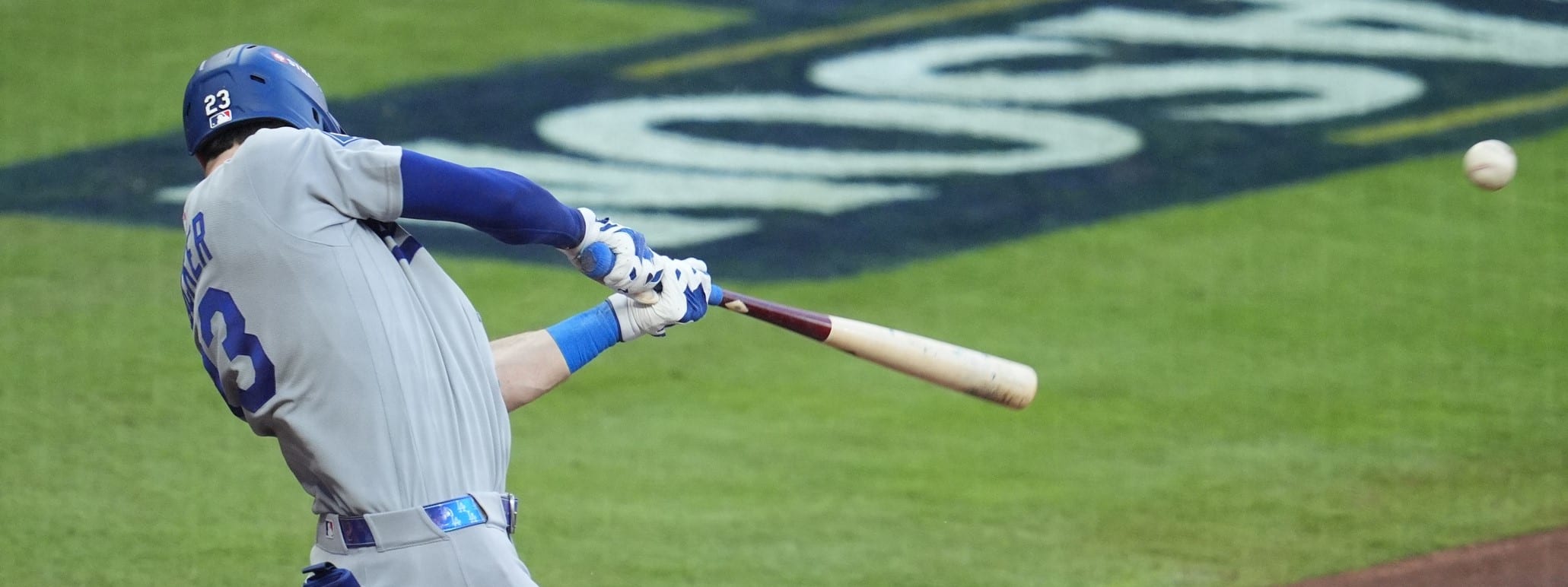 Top MLB Betting Picks for October 15: Same-Game Parlays and Props