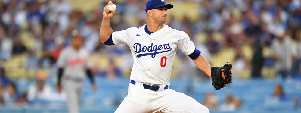 MLB DFS: DraftKings Plays and Strategy for Friday, October 18