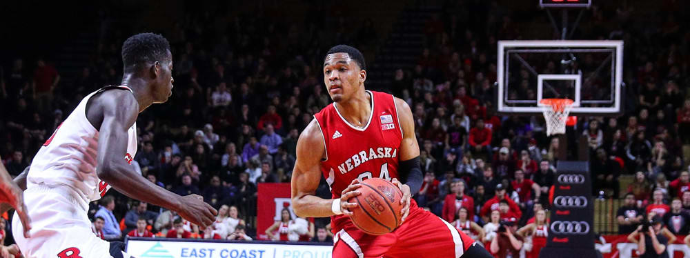 College Hoops Barometer: Risers & Fallers