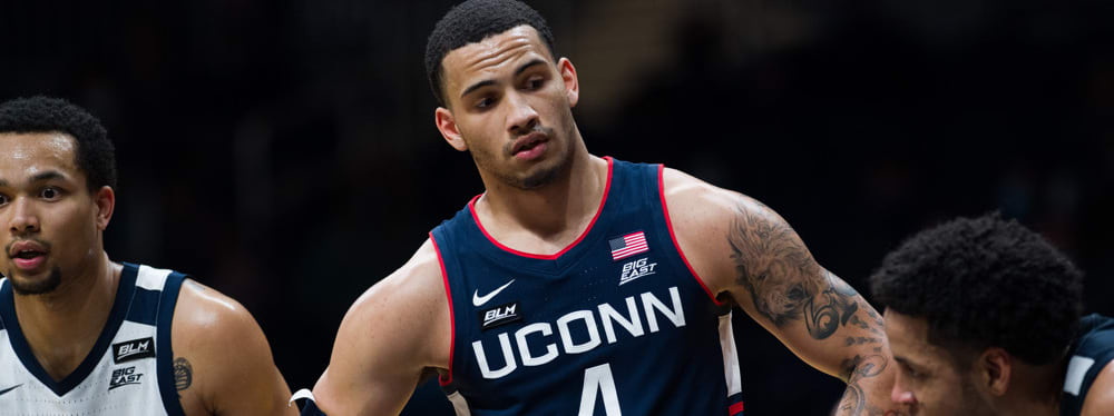 College Basketball Waiver Wire: Pickups of the Week