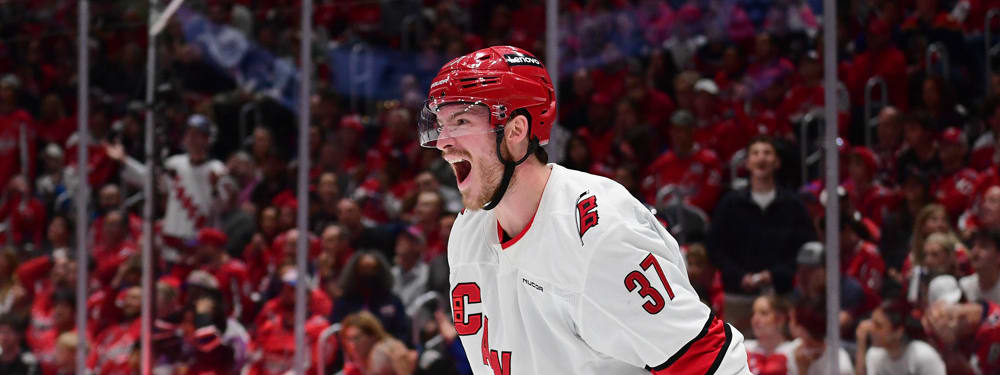 NHL DFS Picks: DraftKings Top Plays and Strategy for Tuesday's Playoff Game