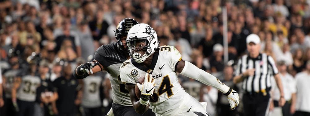 College Football DFS: Night Slate Week 9