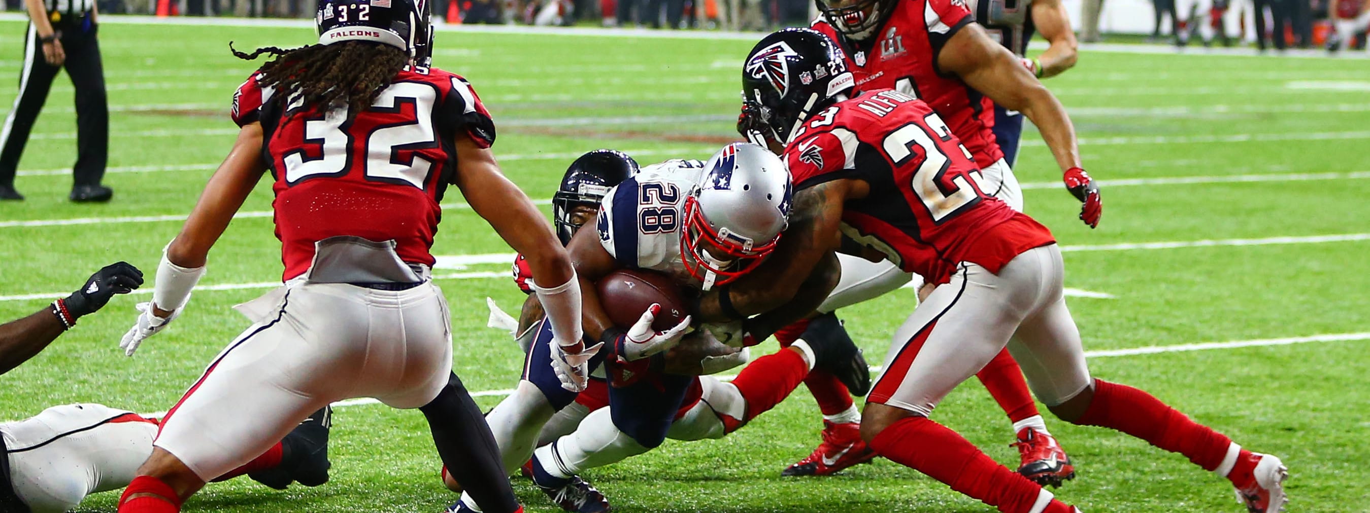 New England Patriots' Most Defining Moment of Past Decade: 'Brady Has His Fifth'