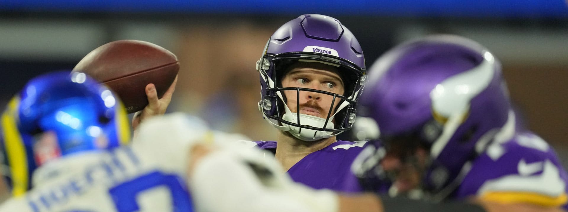 Best Vikings vs Rams Betting Promos | Score $5400+ in Bonuses Monday Night