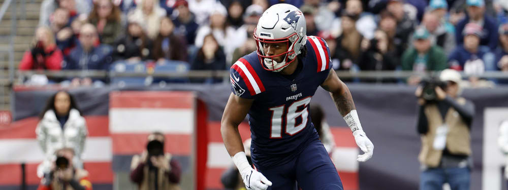Patriots Upcoming Free Agents: Who Should The Pats Re-Sign?