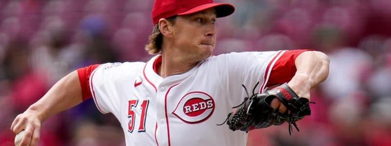 Which 10 MLB Teams Outperform During Hot Games?