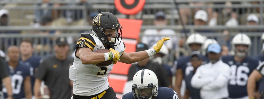 CFB Waiver Wire: Players to Pick Up Week 2