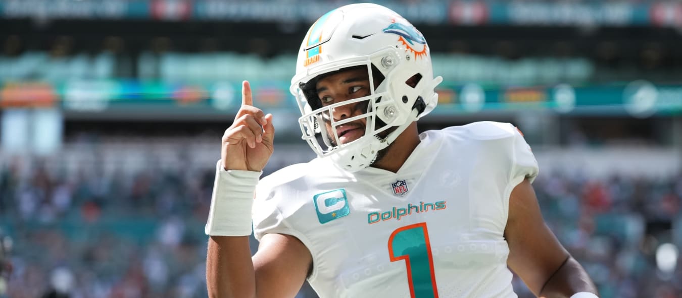 Miami at Buffalo NFL Expert Picks Predictions Odds Lines Week 4 - College  Football News