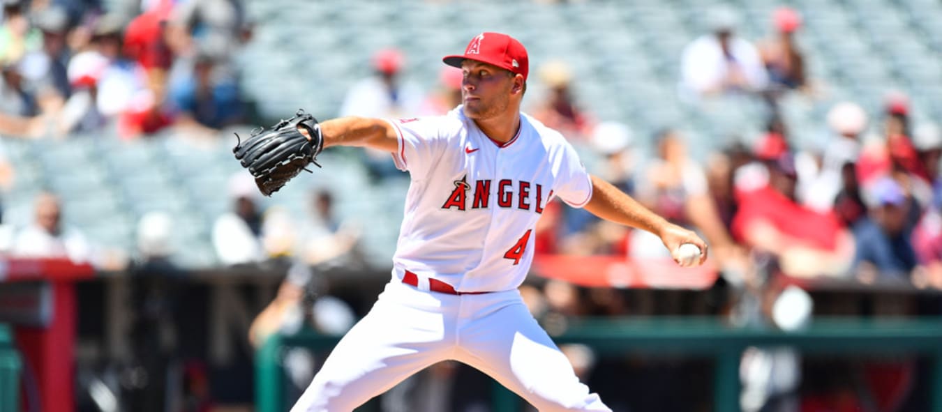 Rays go for 12-0 as team's top prospect takes the mound