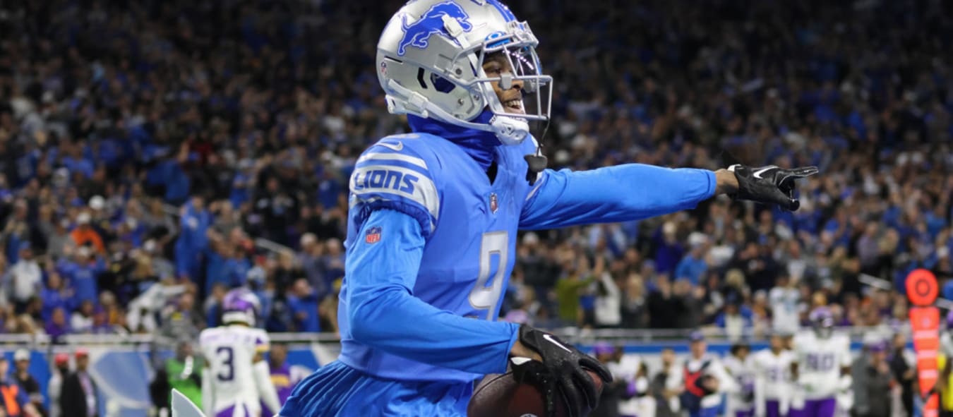 Week 8, MNF Lions-Raiders: Advanced Review - by Kevin Cole