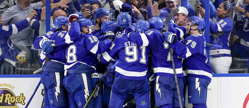 Thrilling NHL Showdowns: Senators vs. Maple Leafs Highlight Saturday