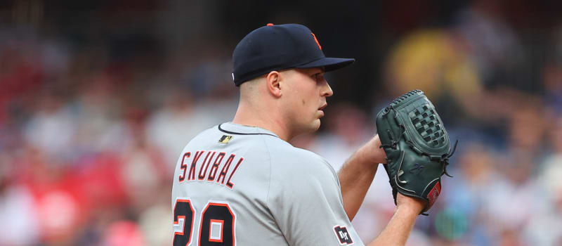 Top DraftKings Plays for Tuesday Wild-Card Round