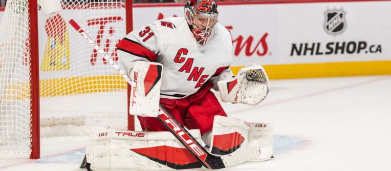 The Goalie Report: Risers & Fallers | RotoWire