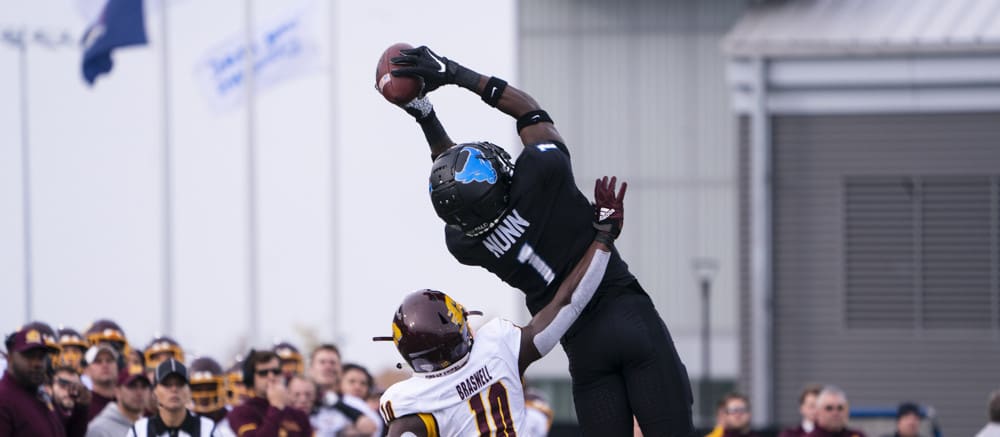 College Football DFS: Weekday Slate MACtion