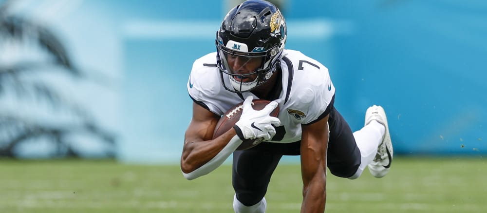 NFL Waiver Wire: Week 12 Deep Dive