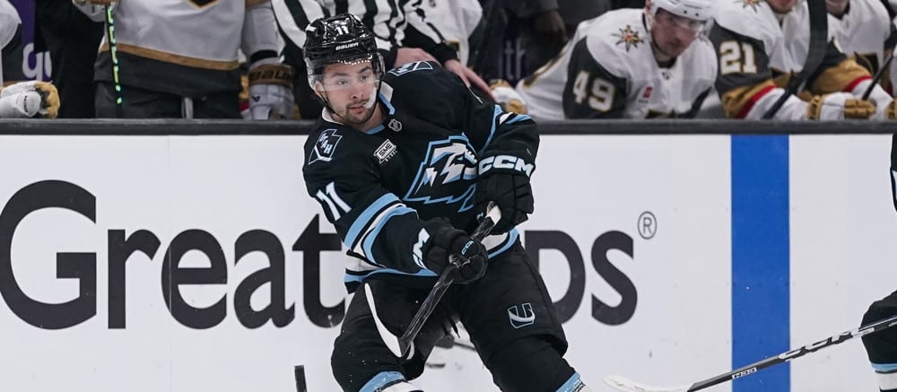 NHL DFS Picks: DraftKings Top Plays and Strategy for Monday, April 27