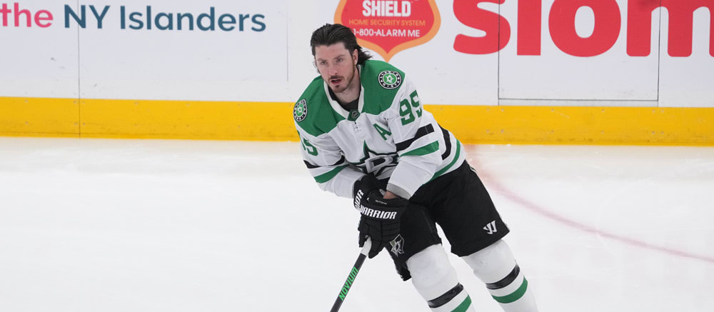 NHL DFS: DraftKings Plays and Strategy for Saturday, May 17