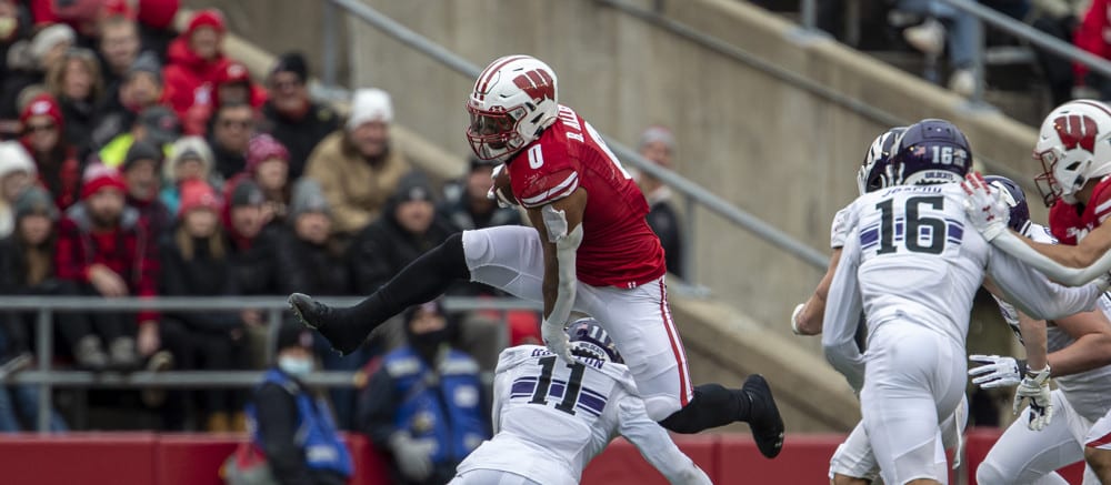 Wisconsin vs Minnesota Odds, Picks, and Predictions for Week 13
