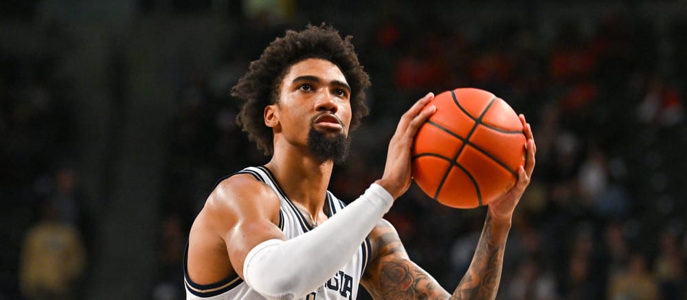 DFS College Basketball: Tuesday Preview and Picks (Early)