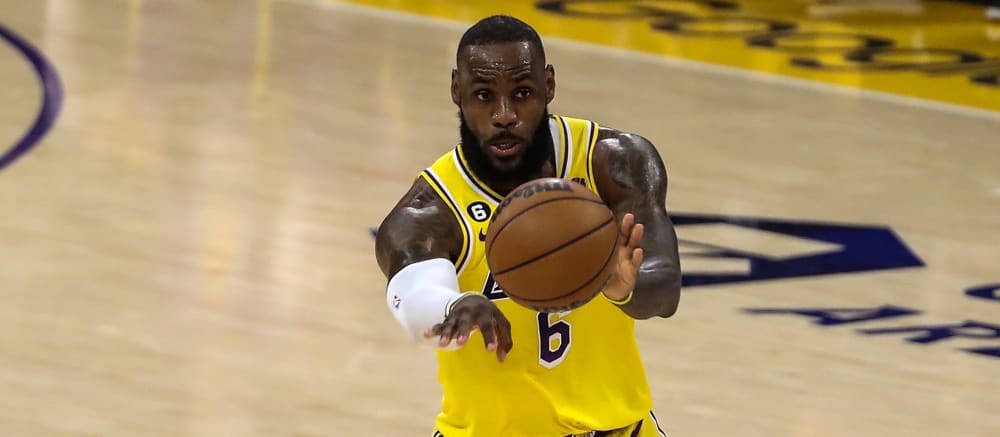NBA DFS Picks: DraftKings Plays and Strategy for Sunday, January 21