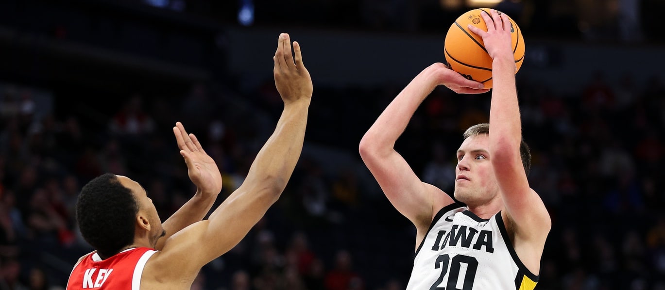 DFS College Basketball: Tuesday Preview and Picks