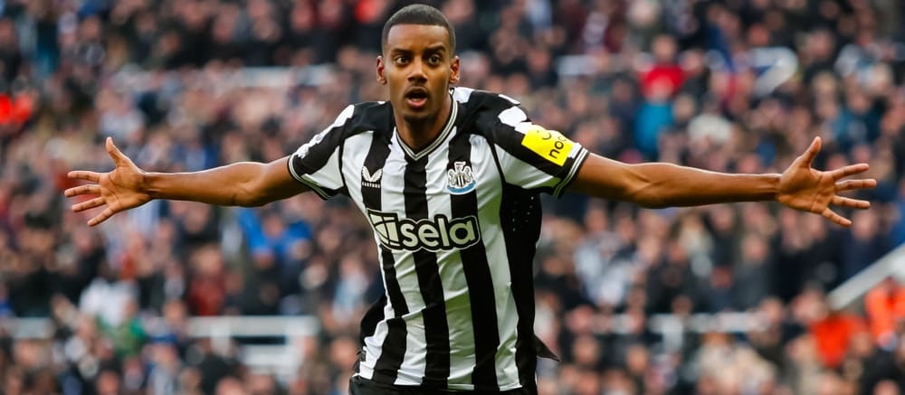Premier League Bets: Picks, Odds & Predictions for Tottenham vs. Newcastle