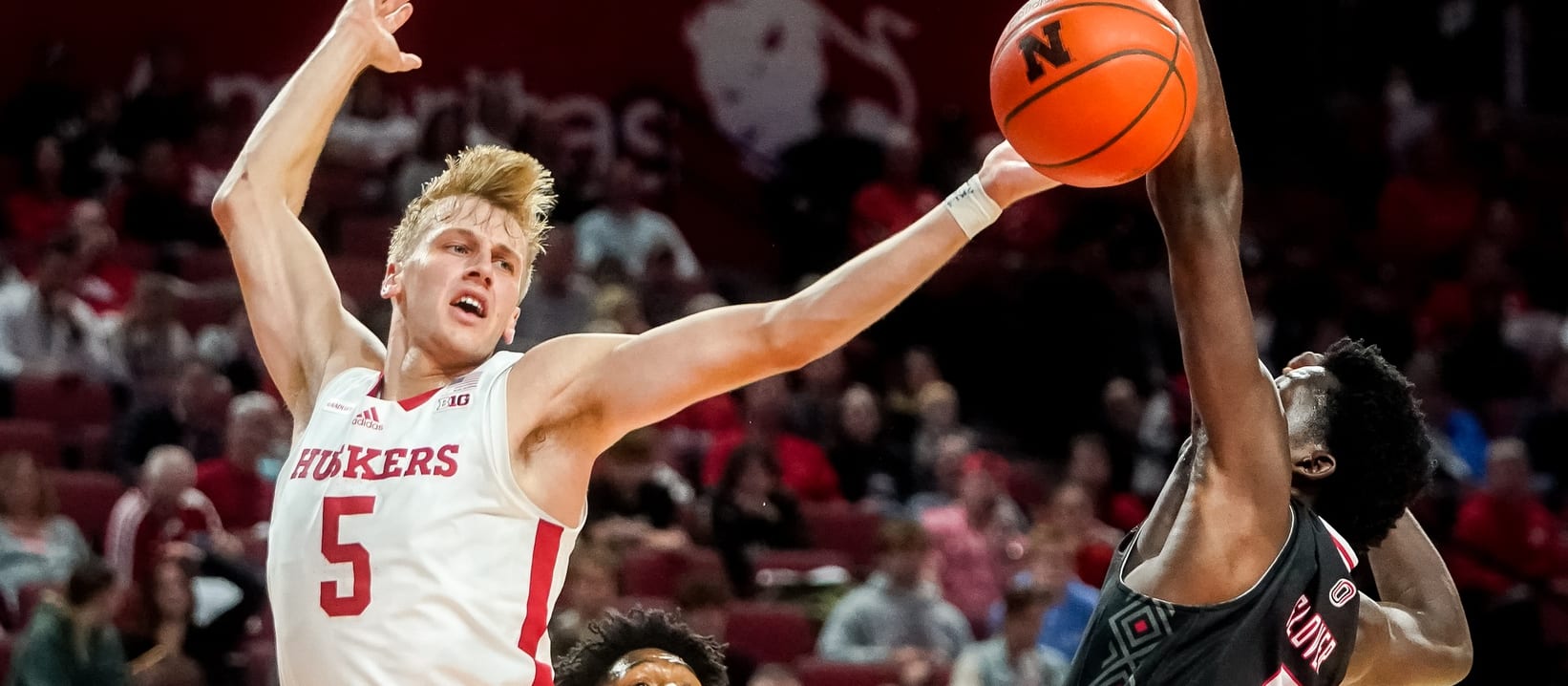 Fantasy College Basketball Waiver Wire: Pickups of the Week