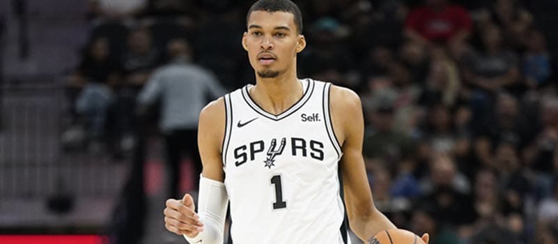 NBA DFS Picks: DraftKings Plays and Strategy for Saturday, November 18 - Main Slate