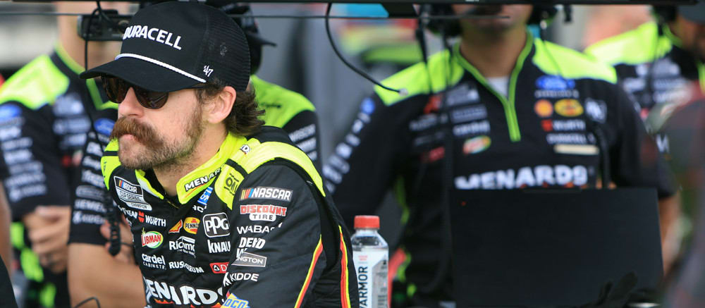 Dollar Tree 301 Preview: Short Track Swing Concludes